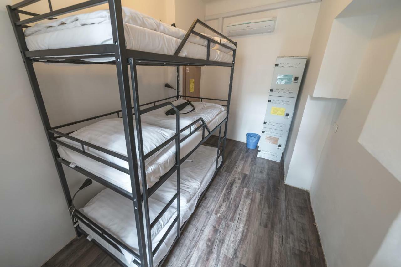 Hostel Orange Πράγα Εξωτερικό φωτογραφία